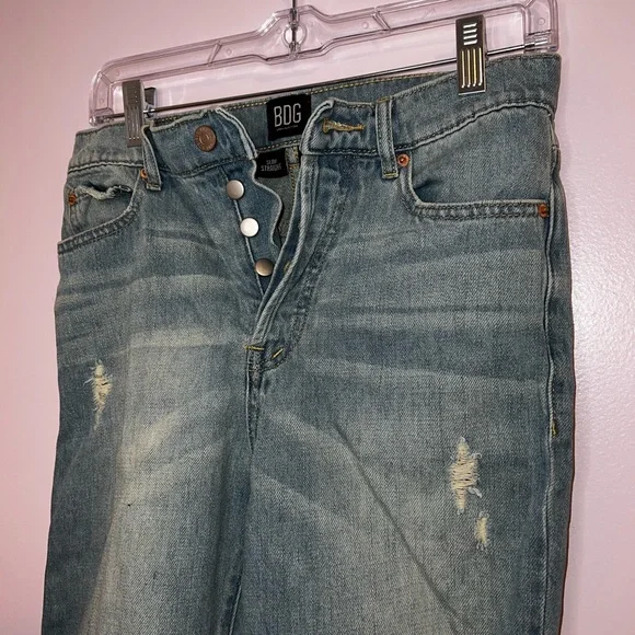 Urban Outfitters BDG Women’s Distressed Ripped Polka Dot Jeans - Picture 8 of 8